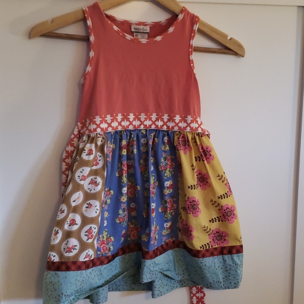 Girls dress
